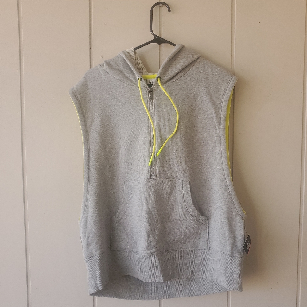 Victoria’s Secret VSX SPORT Womens Full Zip Vest W/hood Size Large NWT G…